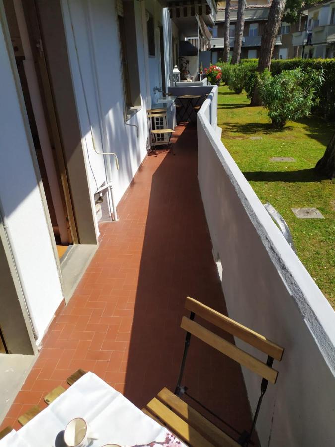 Beach House, 300 M Dal Mare, Marina Di Massa Exterior photo
